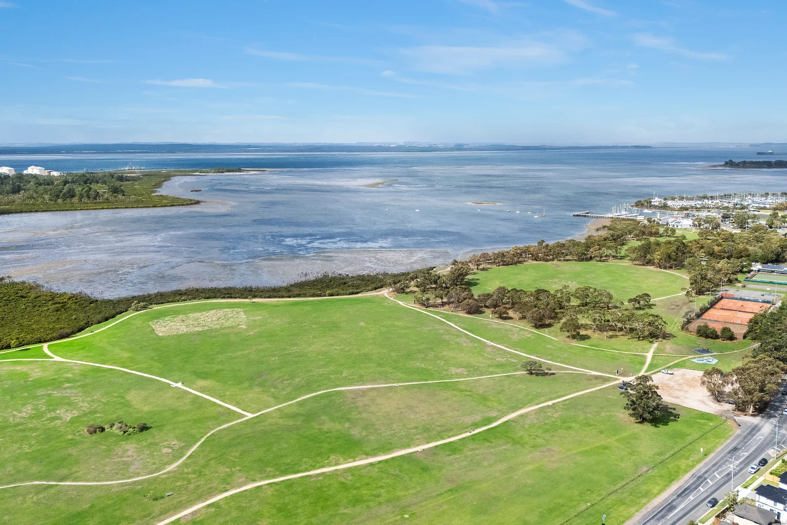 Additional image 15 of 1/89 Marine Parade, Hastings VIC 3915