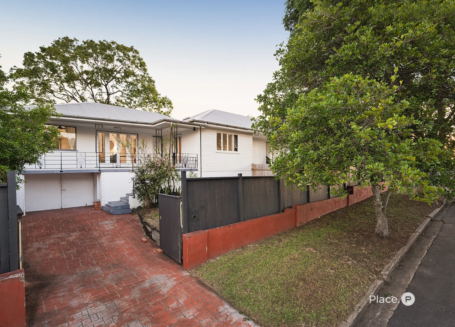 Additional image 23 of 38 Mansted Street, Holland Park West QLD 4121