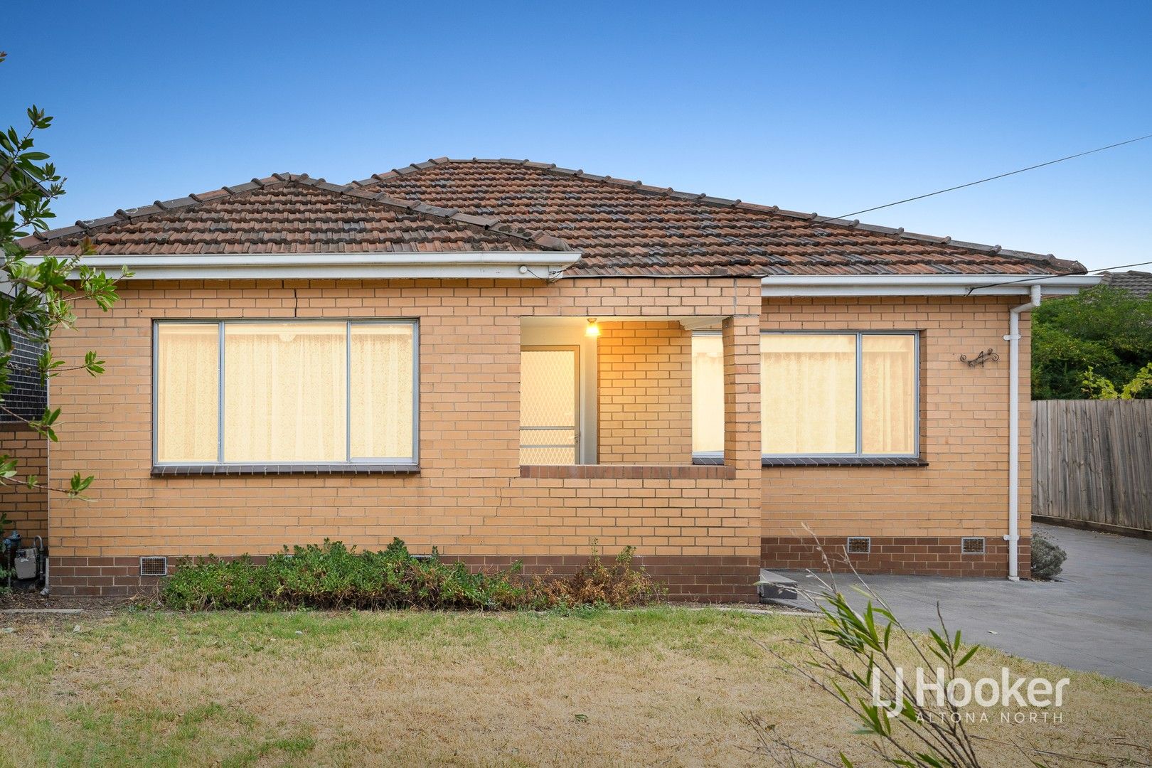 4 Corrigan Avenue, Brooklyn VIC 3012, Image 0