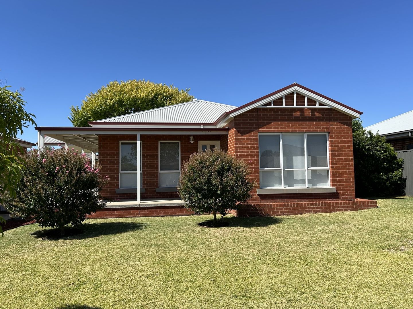 29 Maple Crescent, Numurkah VIC 3636, Image 2