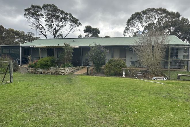 Picture of 122 Second Avenue, KENDENUP WA 6323