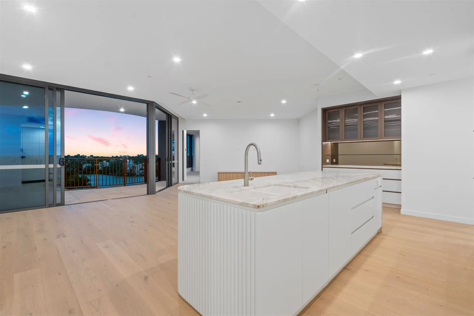 Additional image 5 of 11304/600 Coronation Drive, Toowong QLD 4066