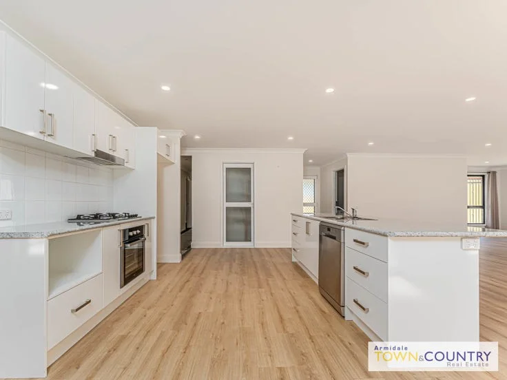 Additional image 8 of 25 Wattle Drive, Armidale NSW 2350