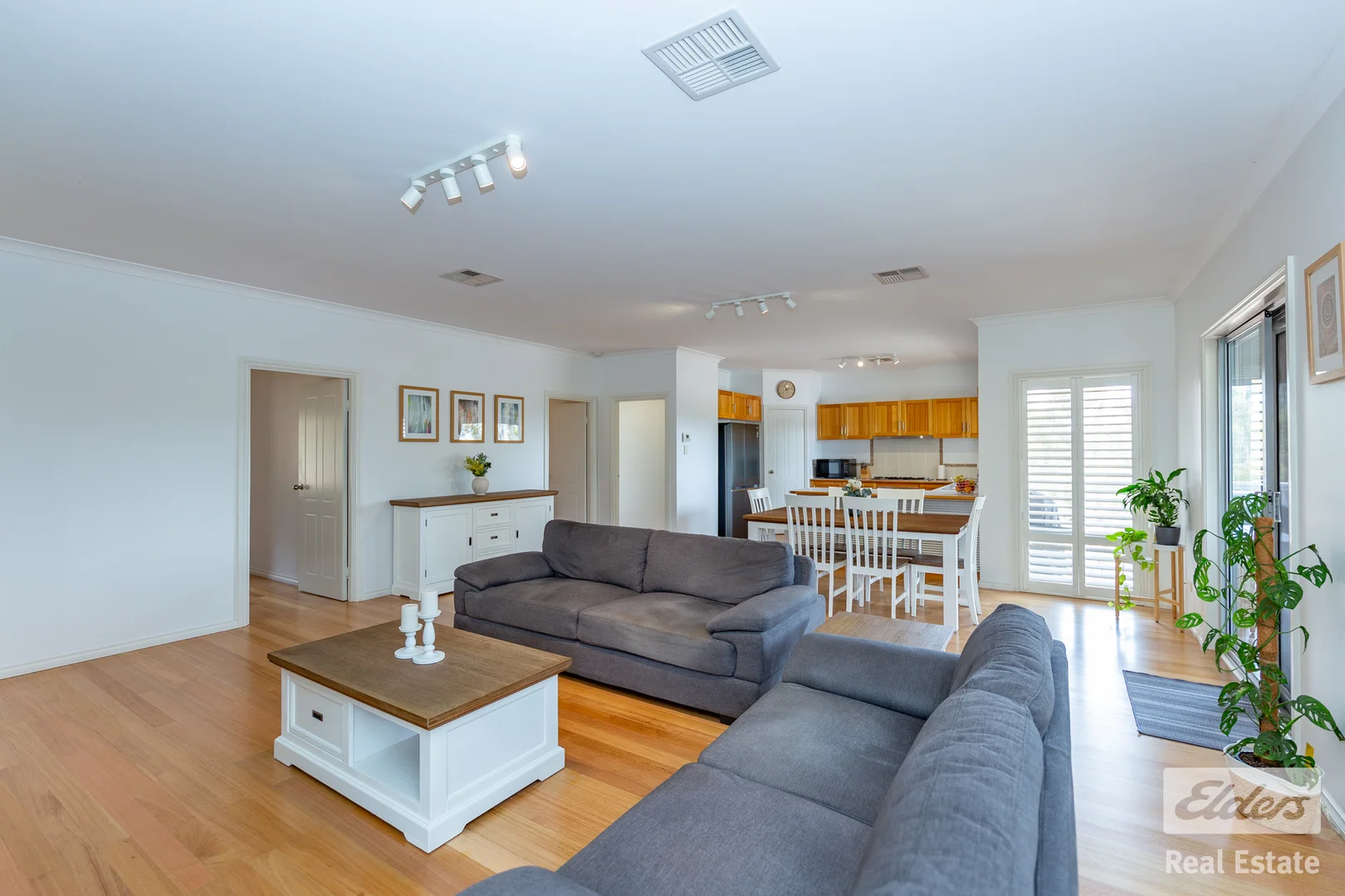 Additional image 9 of 28 Roberts Vale, Hoddys Well WA 6566