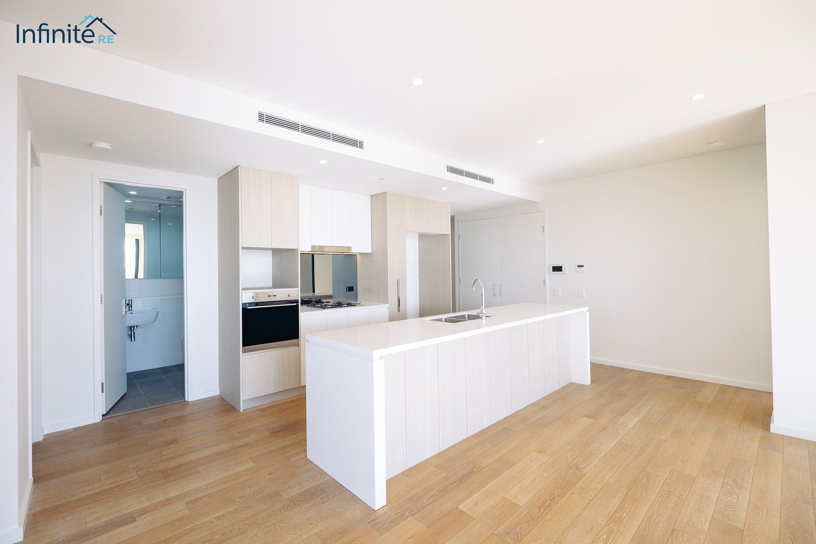 3 bedrooms Apartment / Unit / Flat in 1005C/1 Muller Lane MASCOT NSW, 2020