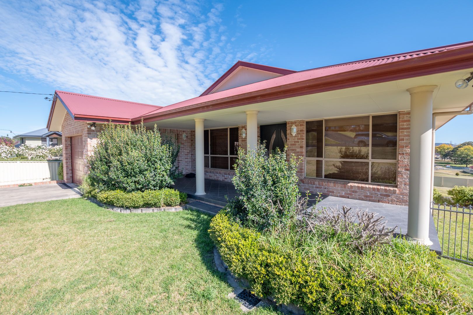 16 Bates Avenue, Glen Innes NSW 2370, Image 1