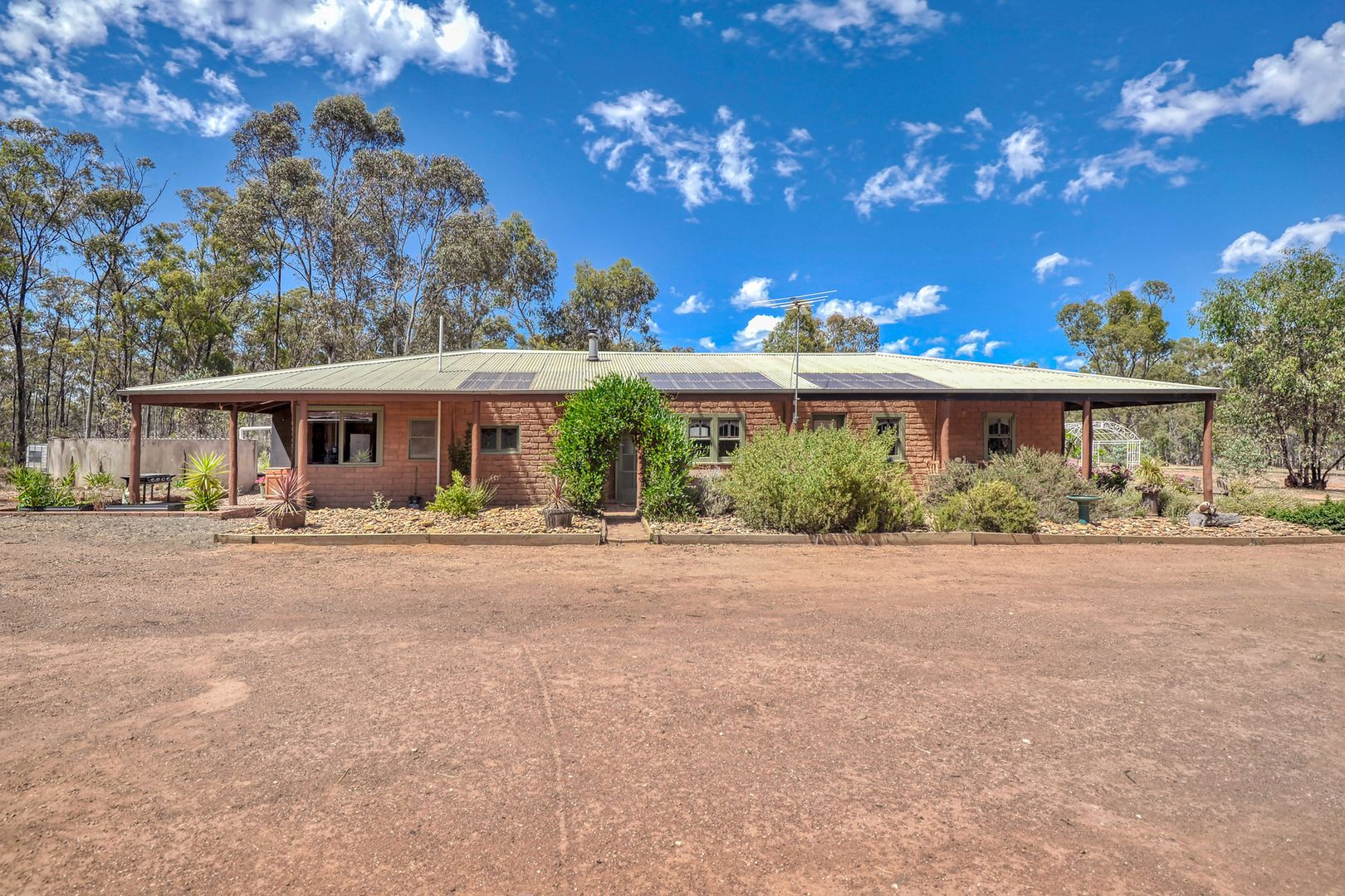 166 Model Farm Road, Dunolly VIC 3472, Image 2