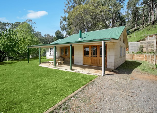 696 Cambatong Road, Tolmie VIC 3723