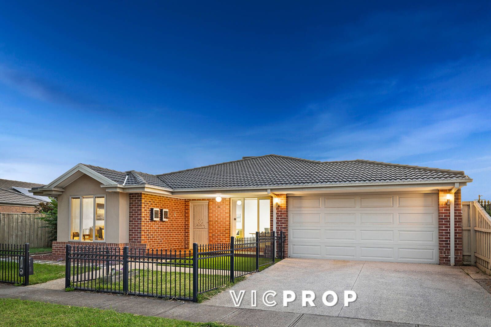 5 Lake Park Court, Werribee VIC 3030, Image 1