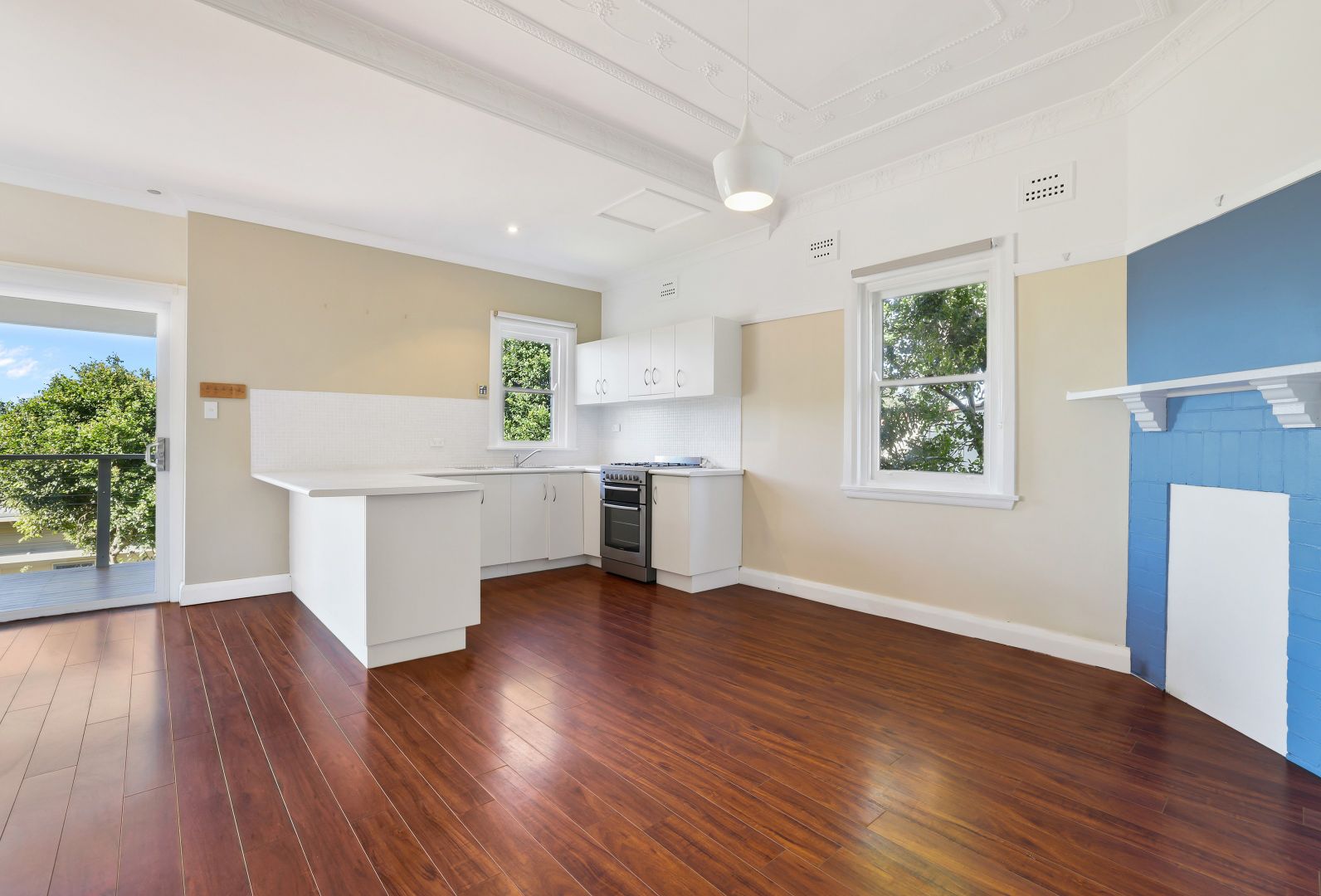 48 Burchmore Road, Manly Vale NSW 2093, Image 2