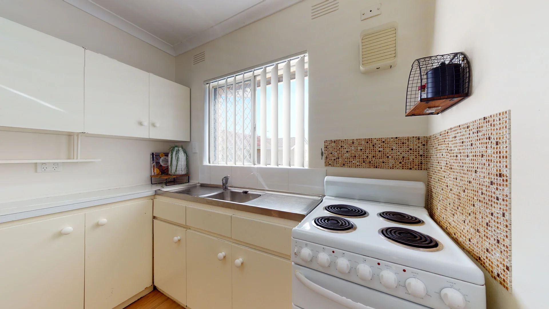 Additional image 12 of 14/110 Central Ave, Inglewood WA 6052