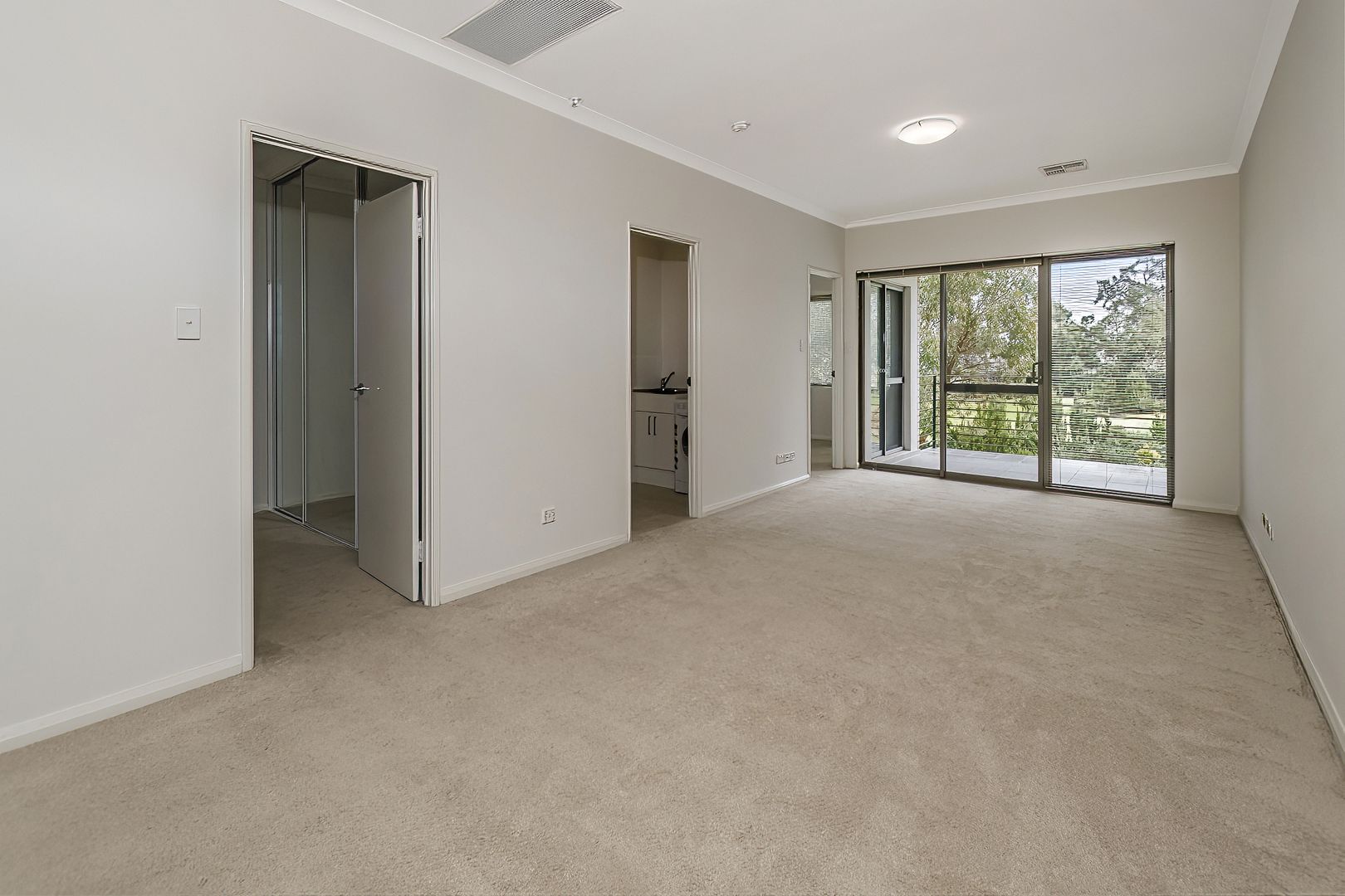 33/41 Amazon Drive, Baldivis WA 6171, Image 2