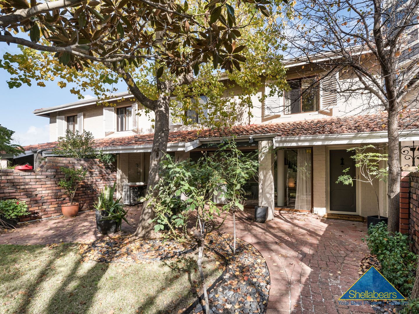 2/9-11 Wingfield Avenue, Crawley WA 6009