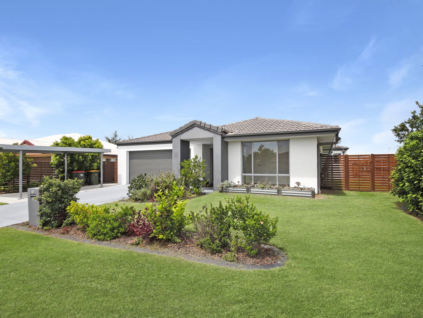 10 Fishburn Way, Eli Waters QLD 4655 House For Rent Domain