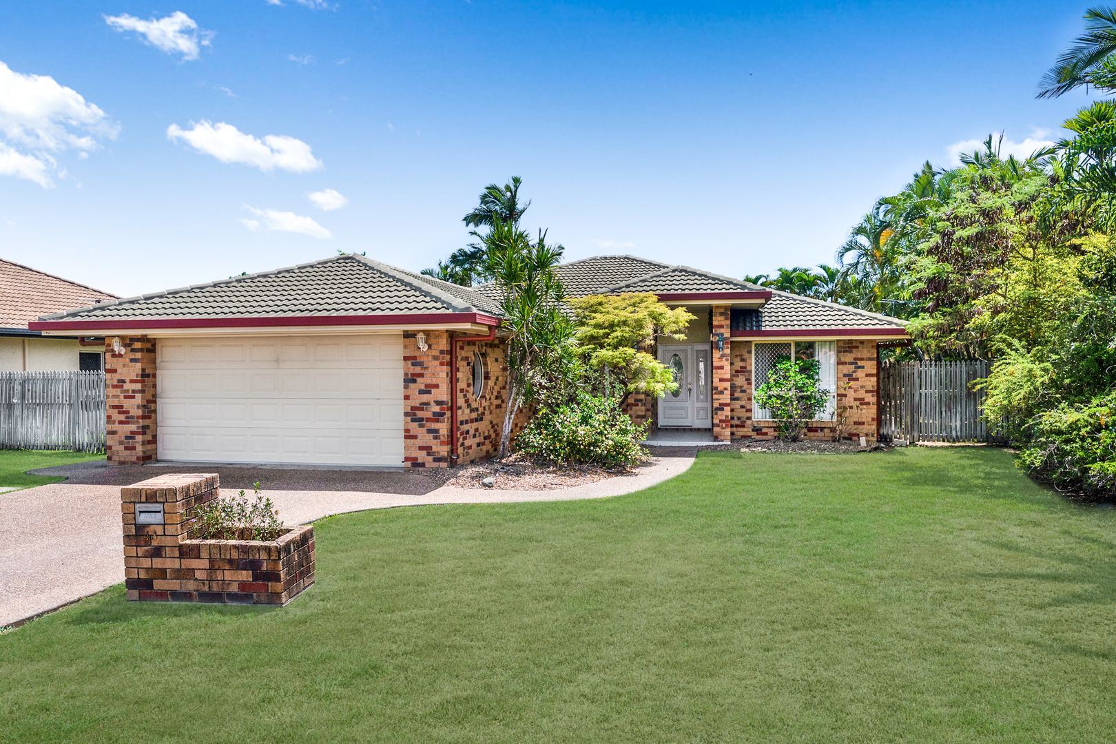 43 Glendale Drive, Annandale Property History & Address Research Domain