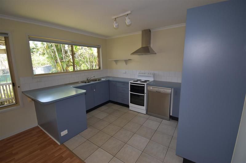 4 Moilow Court, Tewantin QLD 4565, Image 2