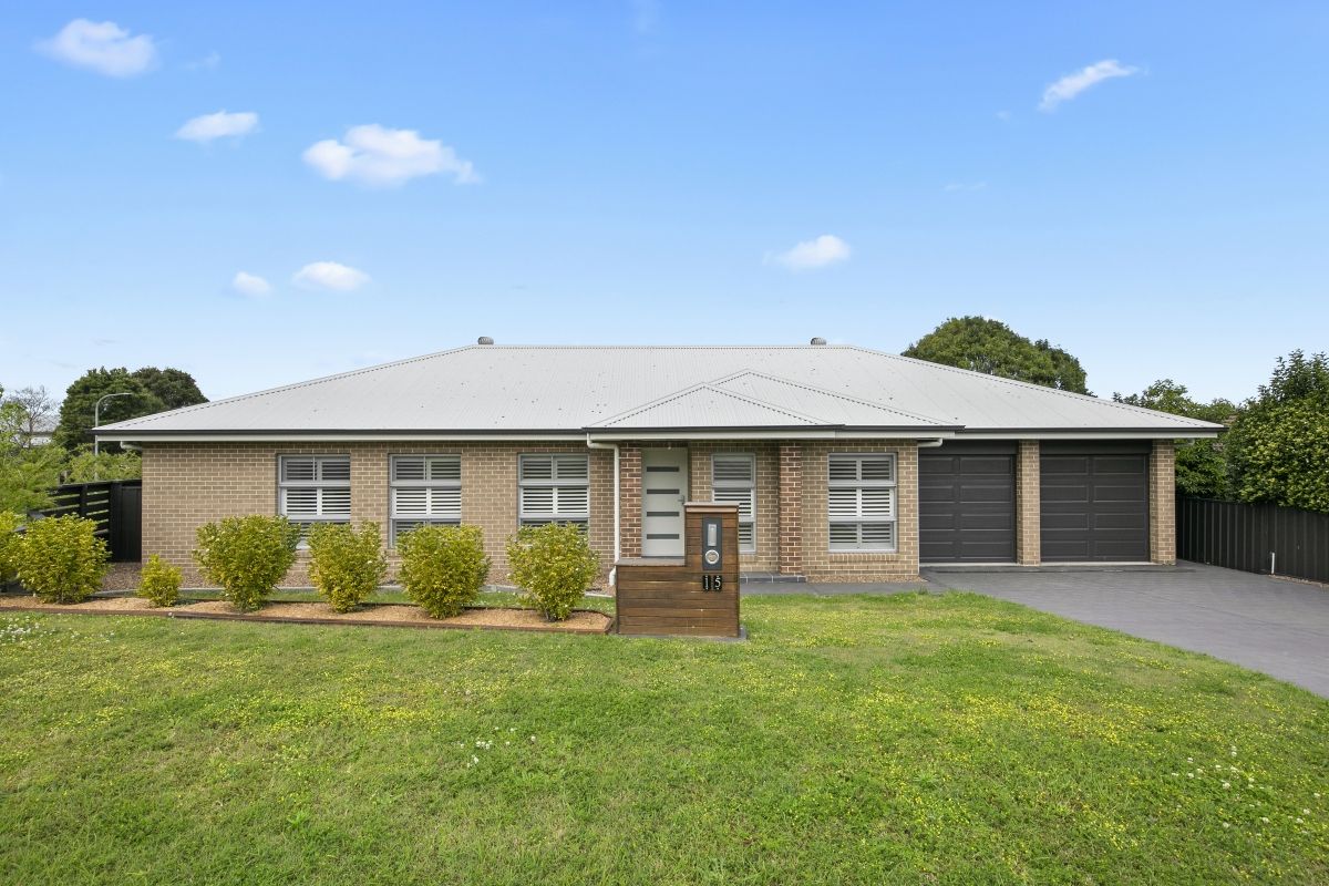 15 Maple Road, Largs NSW 2320 Domain