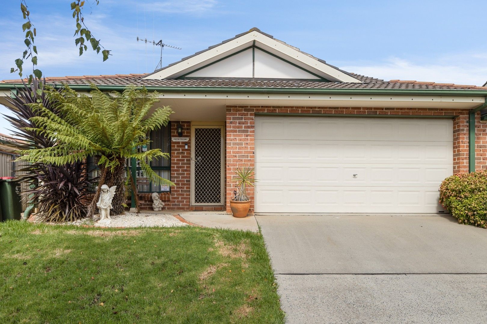 3 bedrooms Semi-Detached in 2/13 Orchard Grove Road ORANGE NSW, 2800