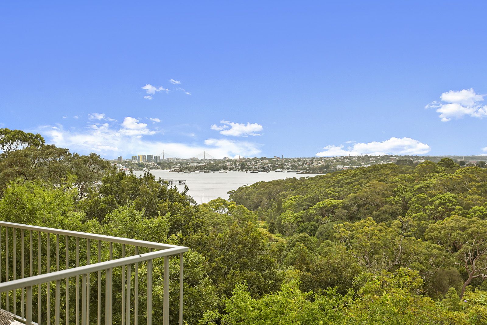 1 bedrooms Apartment / Unit / Flat in 11/15B Bridge End Street WOLLSTONECRAFT NSW, 2065