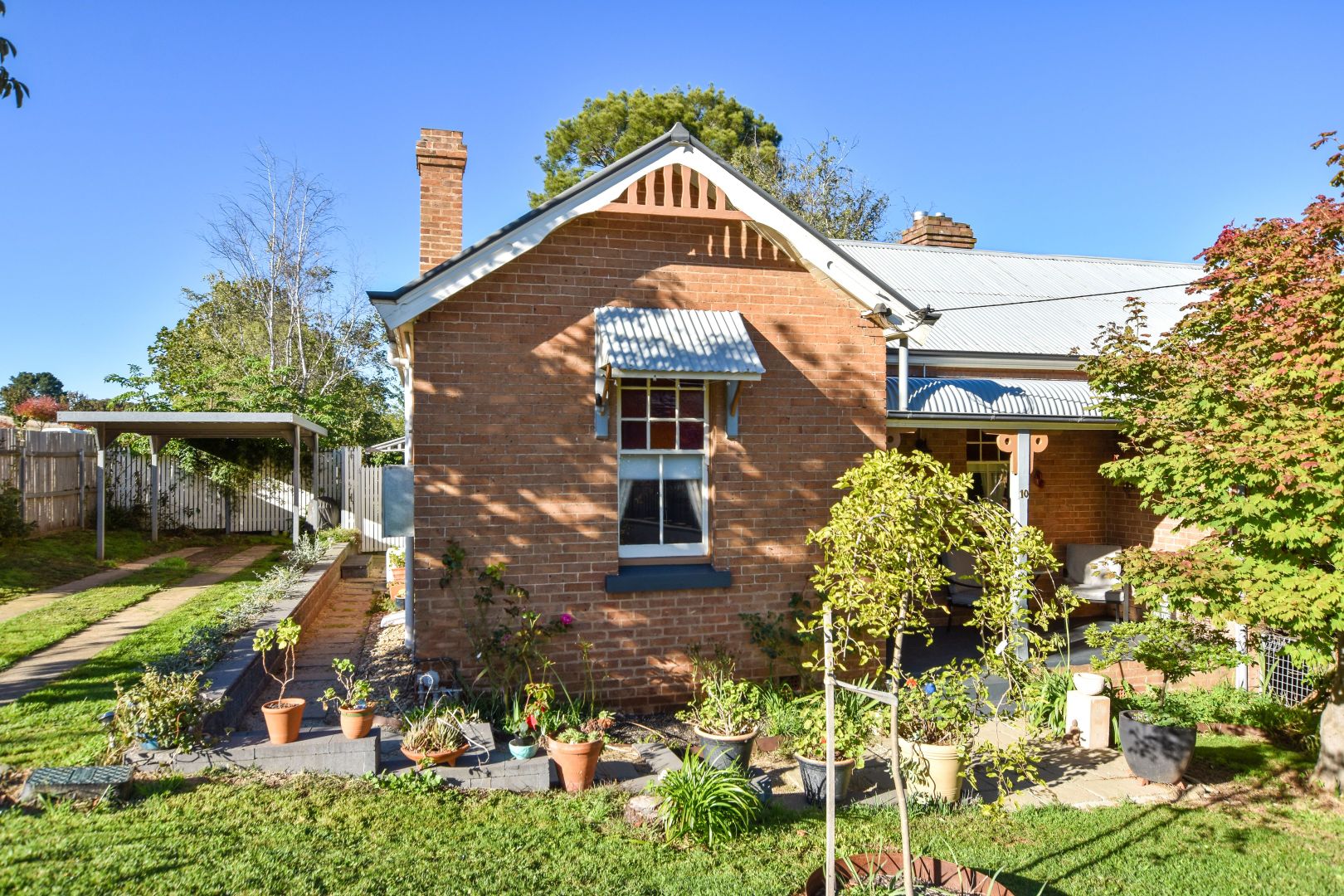 10 Blake Street, Millthorpe NSW 2798