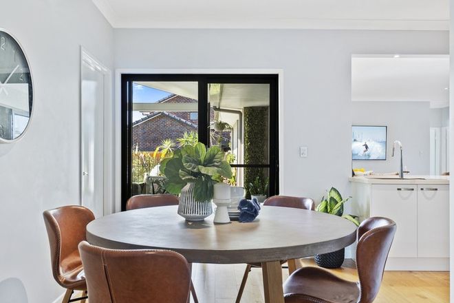 7 Caldicot Place Carindale 4152 - Image 3