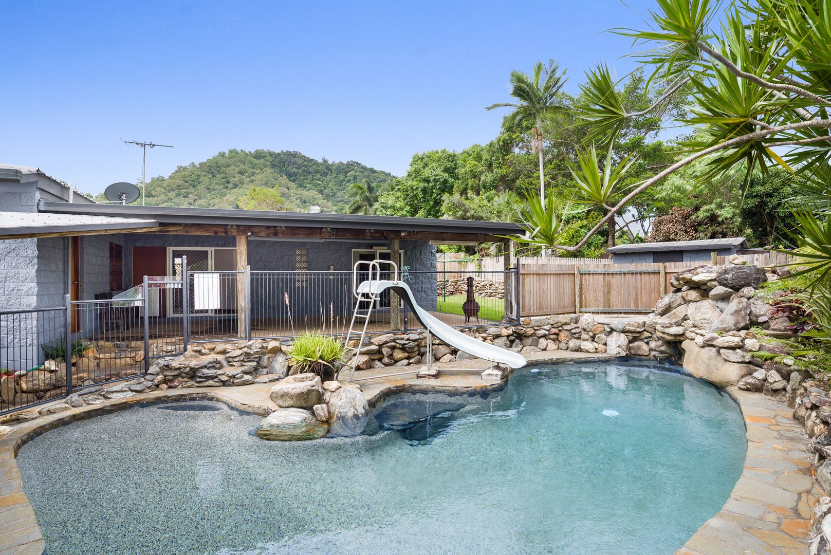 17 Kitava St, Trinity Beach QLD 4879, Image 1