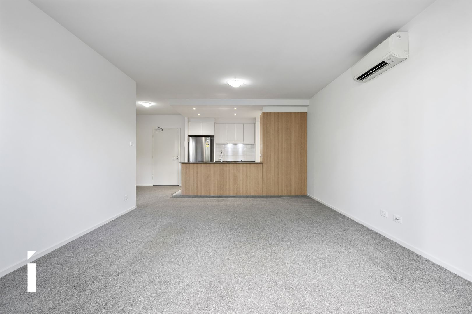 91/121 Easty Street, Phillip ACT 2606, Image 2