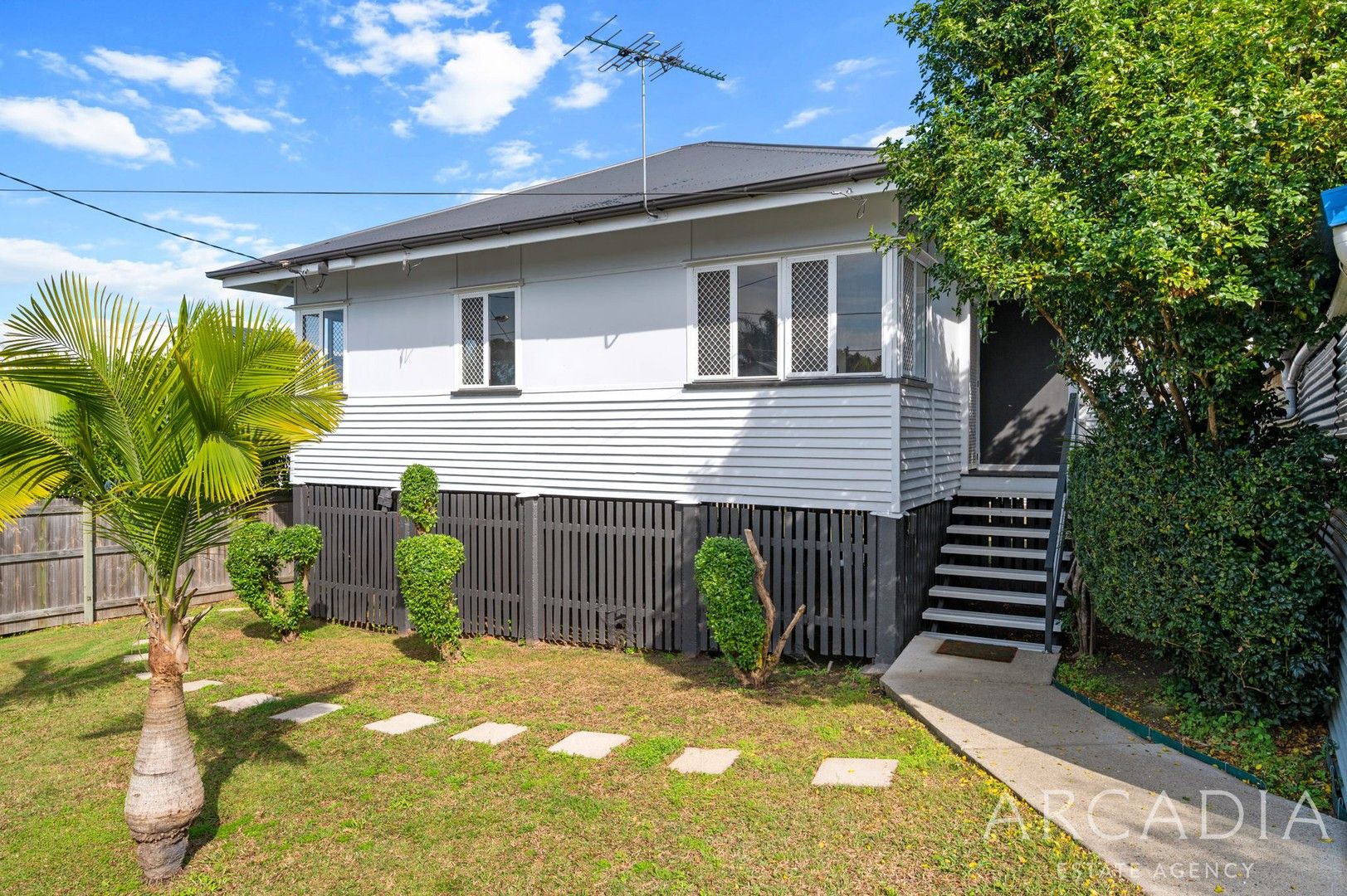 3 bedrooms House in 37 Maitland Street SALISBURY QLD, 4107