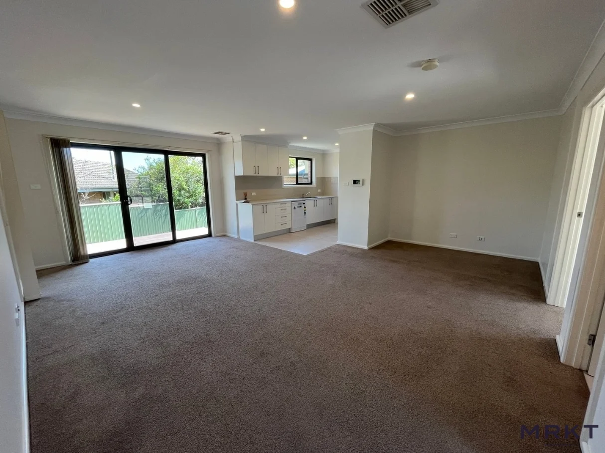 Additional image 8 of 1/17 Aurora Close, Mawson ACT 2607