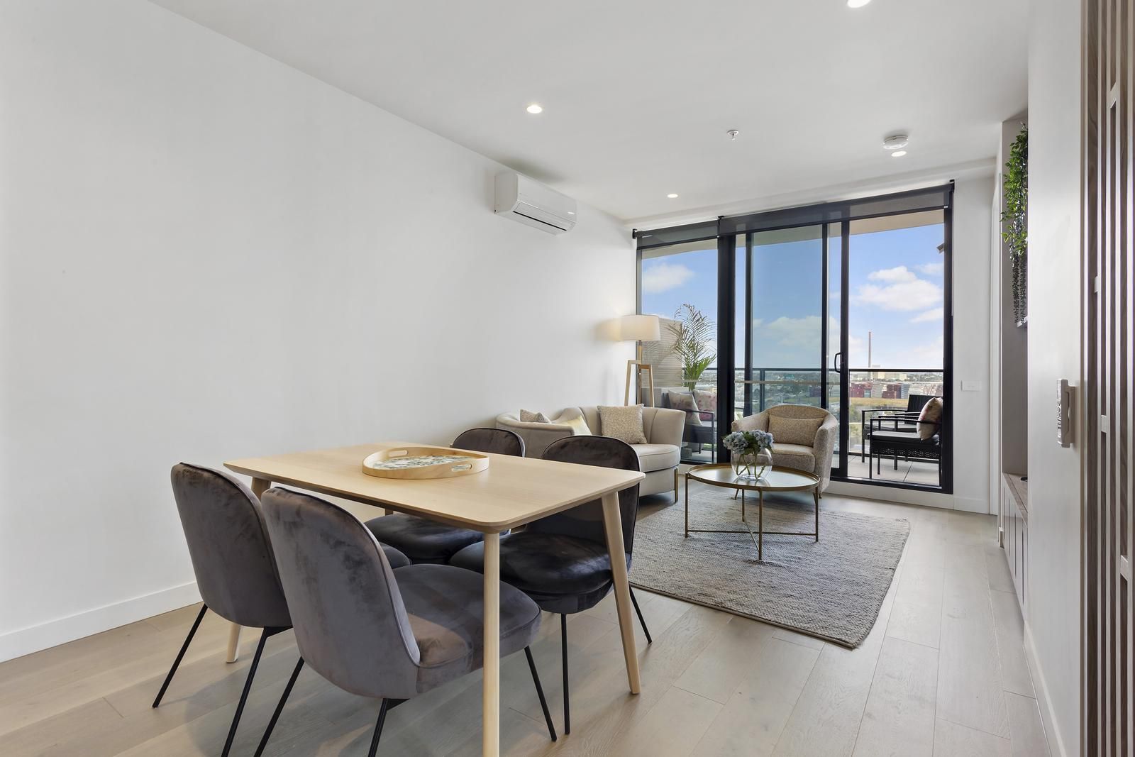 917/3 Tarver Street, Port Melbourne VIC 3207, Image 1