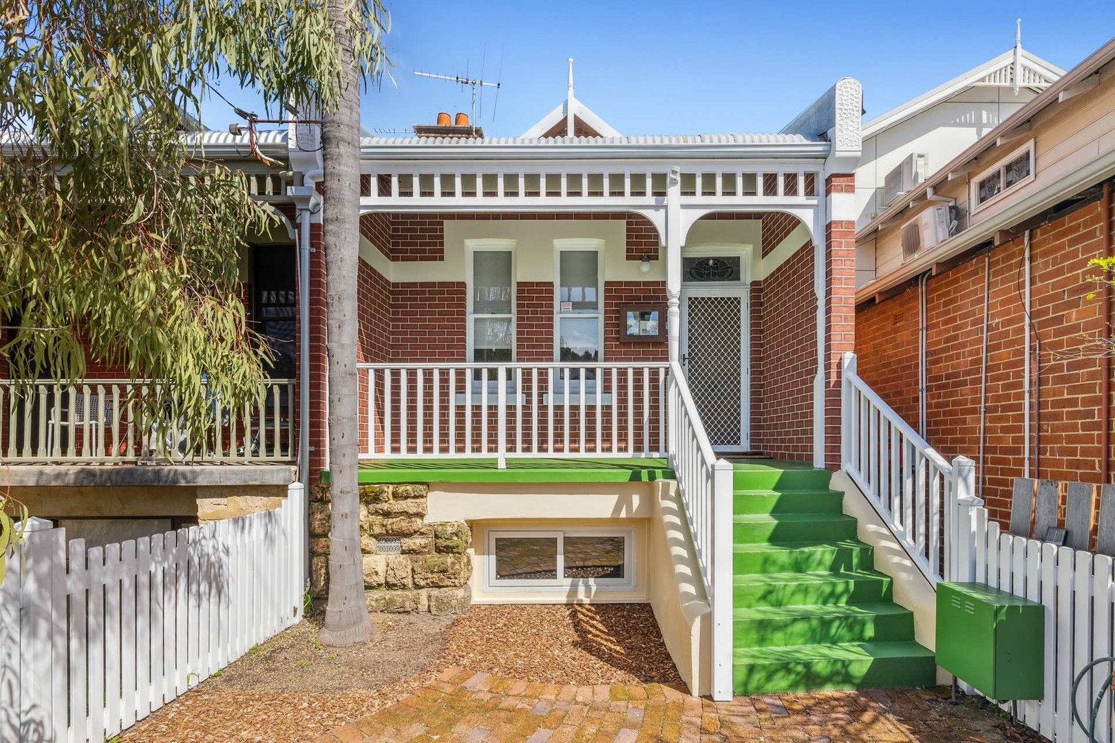 2 bedrooms Townhouse in 53 Chatsworth Road HIGHGATE WA, 6003
