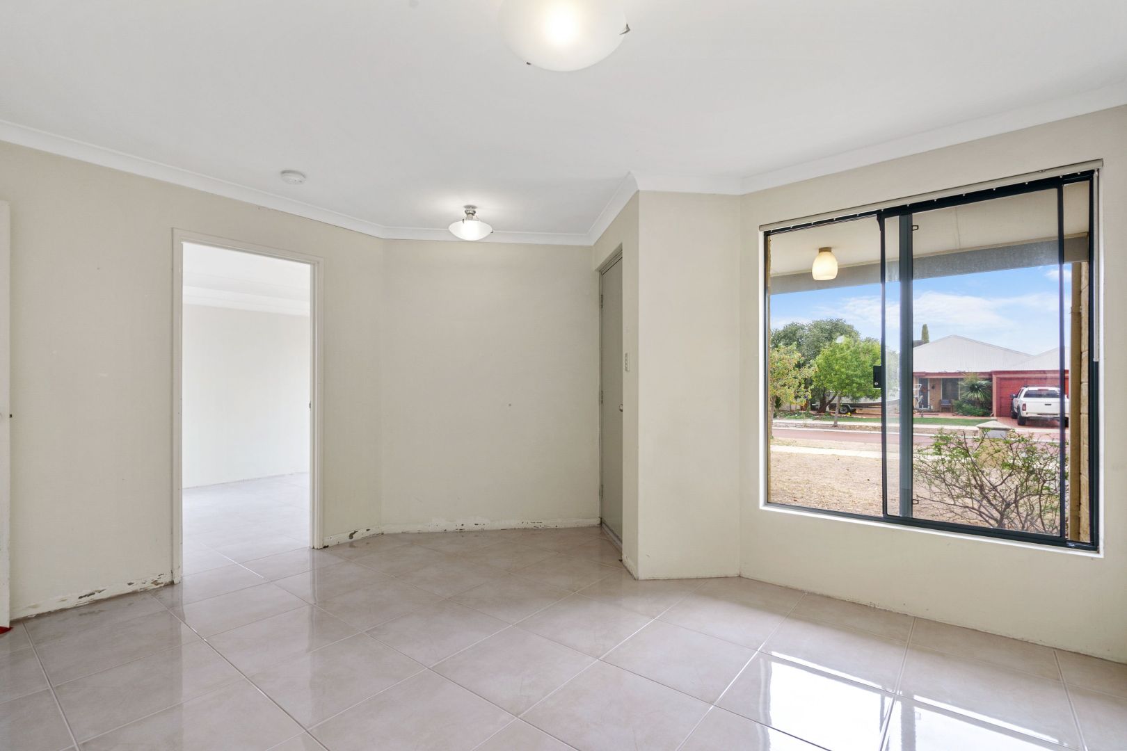 12 Birkett Circle, Ellenbrook WA 6069, Image 2