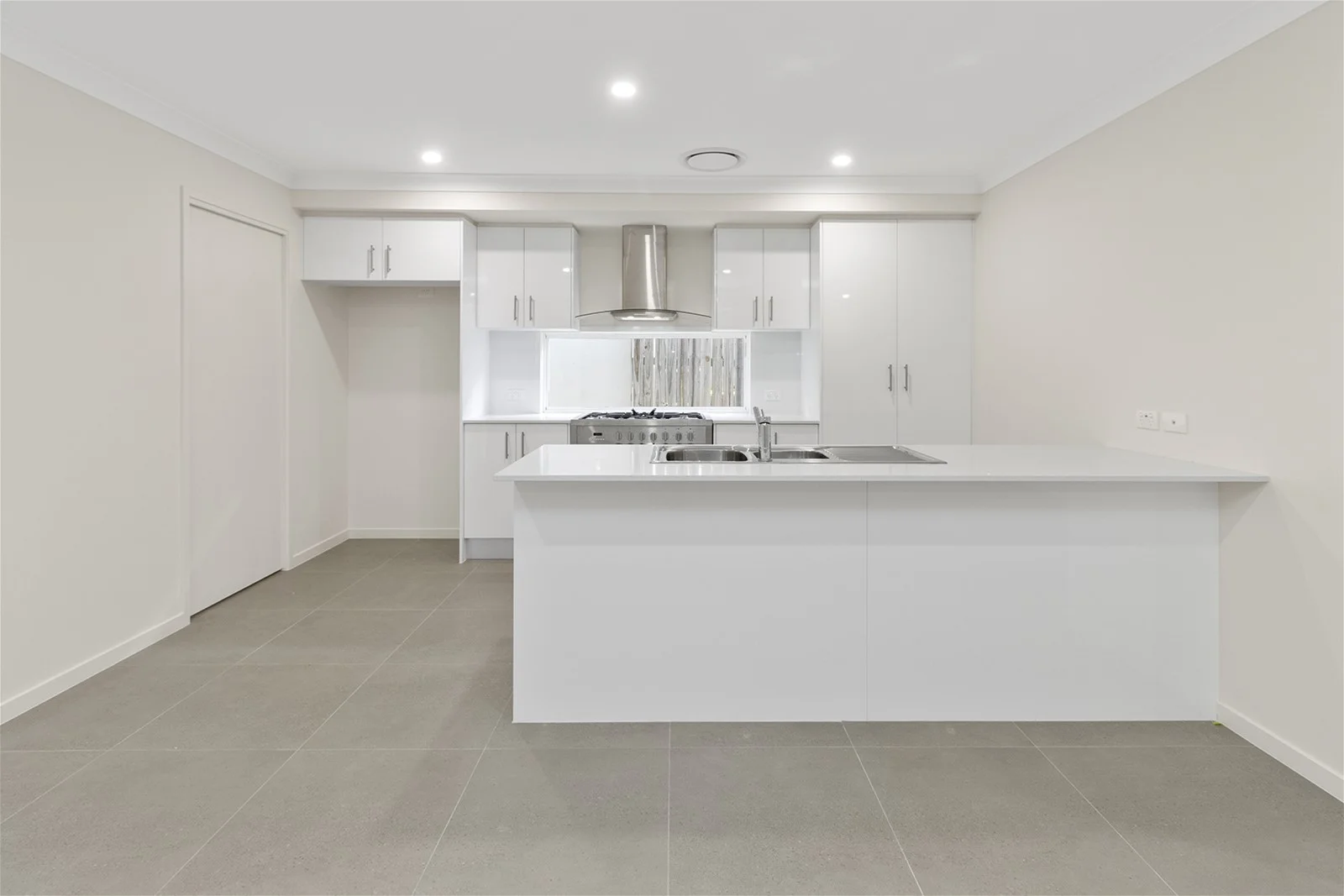 Additional image 3 of 18 Belyando St, Holmview QLD 4207