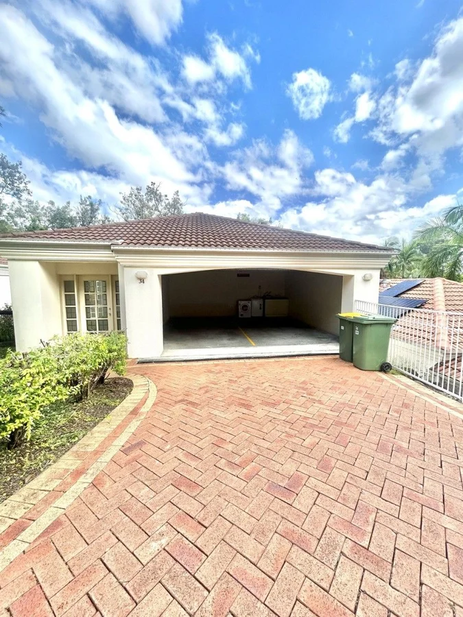 Additional image 6 of ID:21172275/16 Mulyan Place, Ashmore QLD 4214