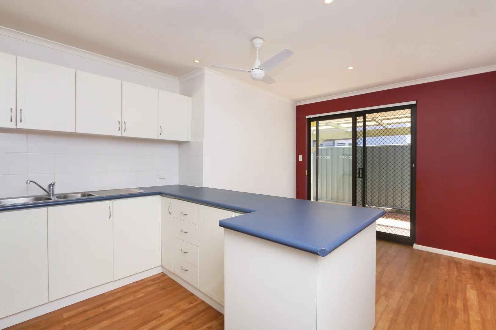 Additional image 8 of 2/2 Lakeside Tce, Mount Pleasant WA 6153