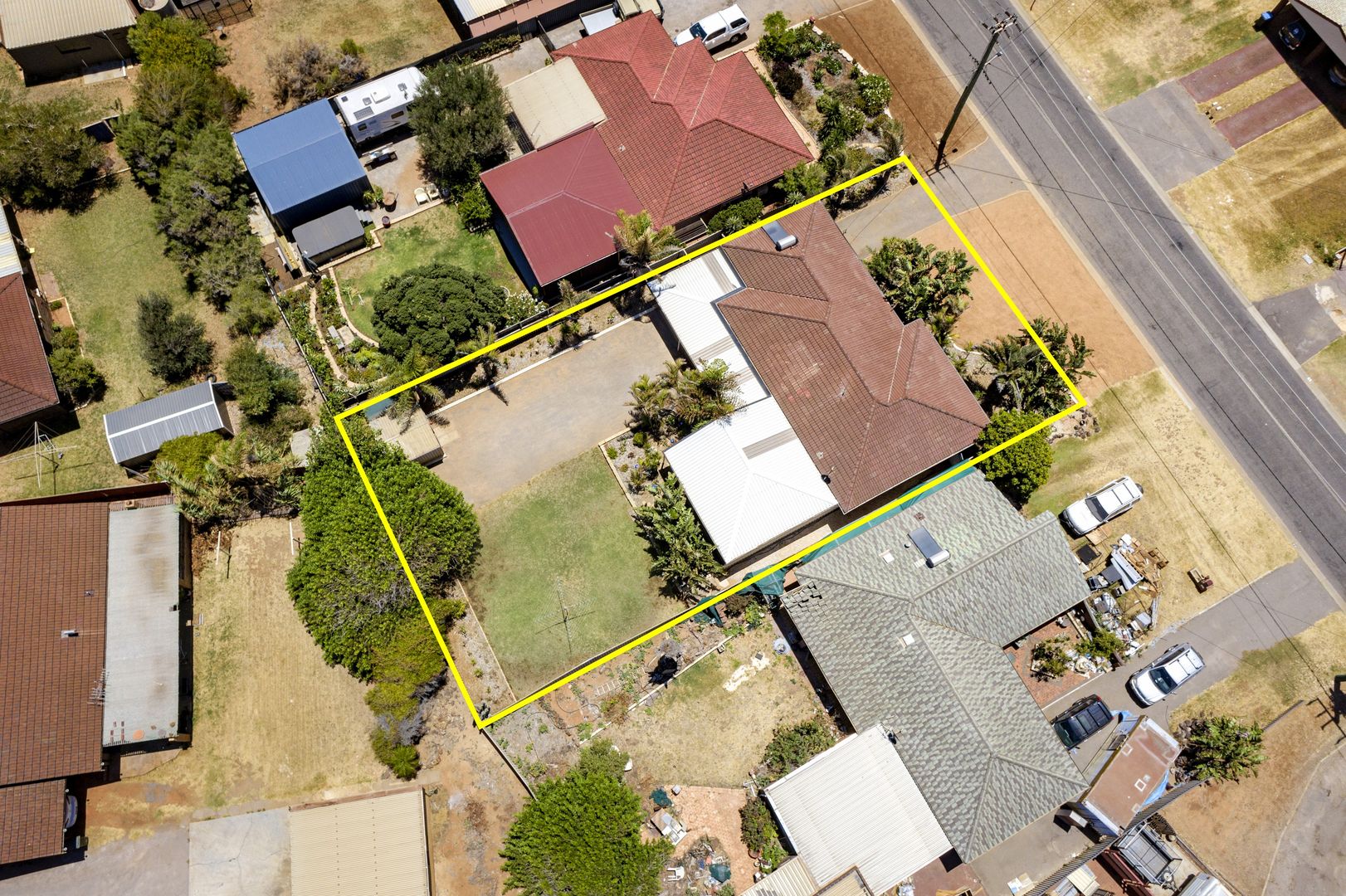 64 Mcaleer Drive, Mahomets Flats WA 6530, Image 2