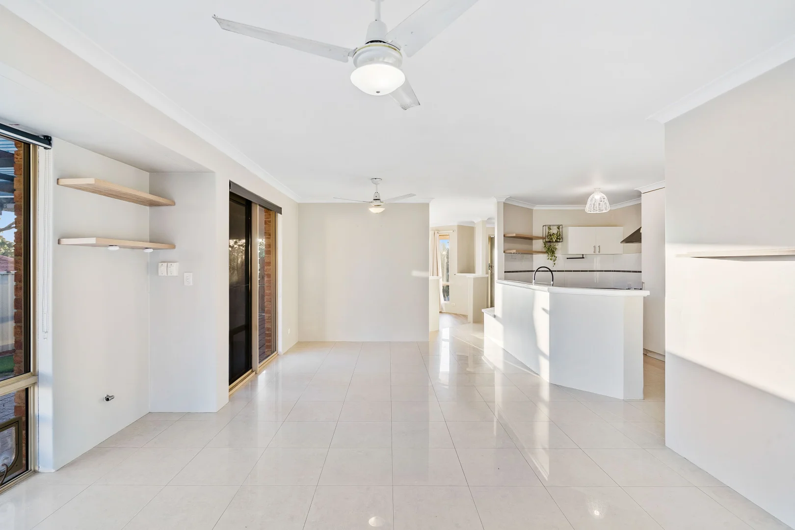 Additional image 5 of 5A Honeysuckle Ramble, Halls Head WA 6210