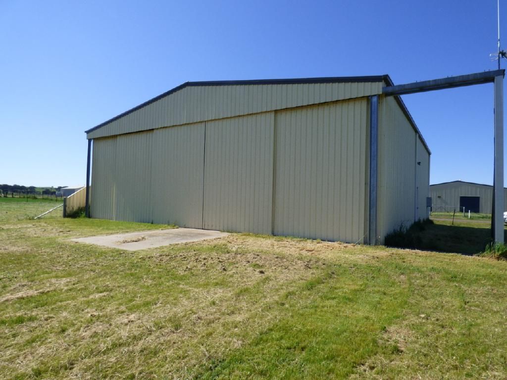 9 Quinlan Drive, Cootamundra NSW 2590, Image 2