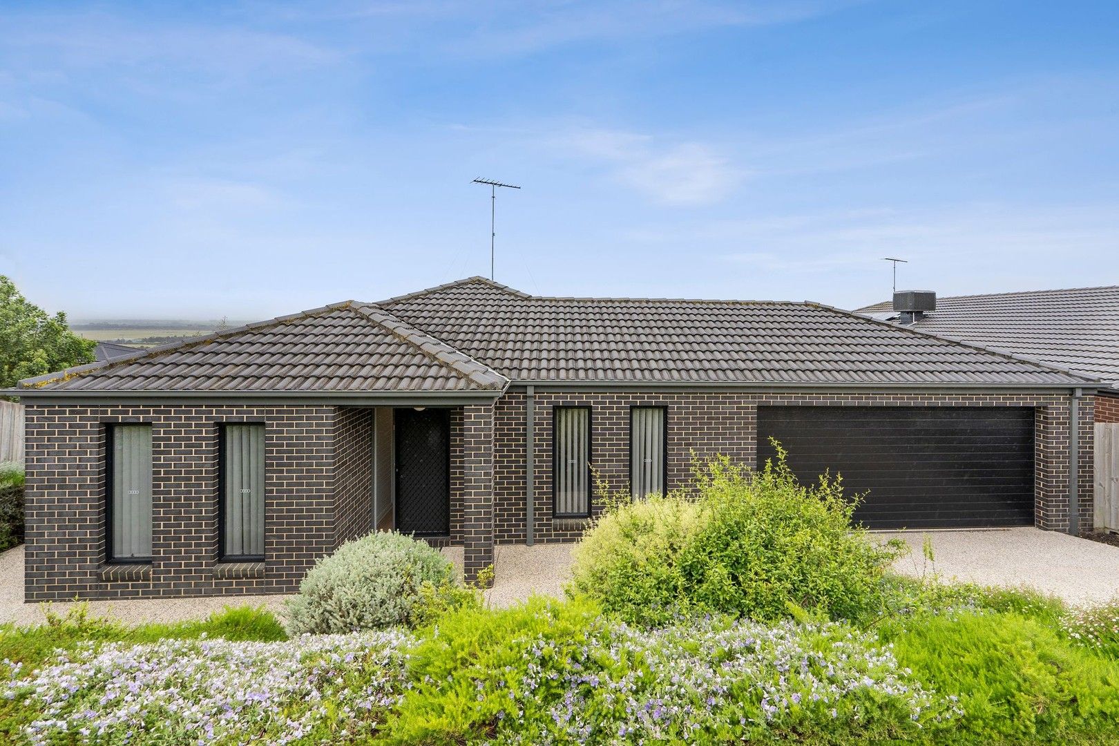 3 bedrooms House in 1 Northbridge Road HIGHTON VIC, 3216