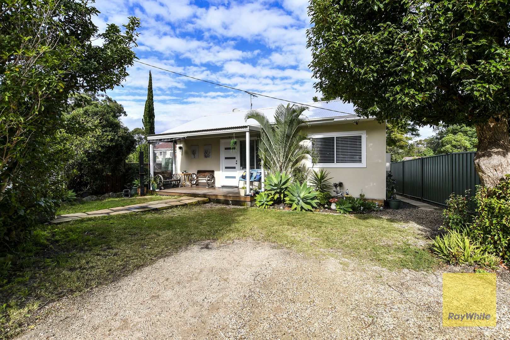 6 Gallipoli Avenue, Blackwall NSW 2256, Image 2