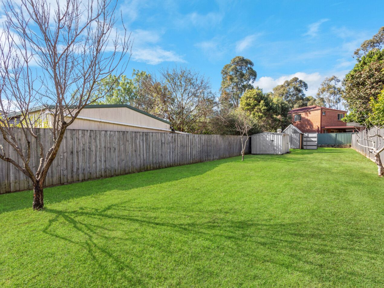 20 Chrysanthemum Avenue, Lurnea NSW 2170, Image 0