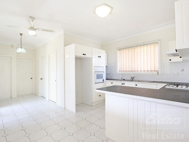 2/11 Pringle Avenue, Bankstown NSW 2200, Image 1