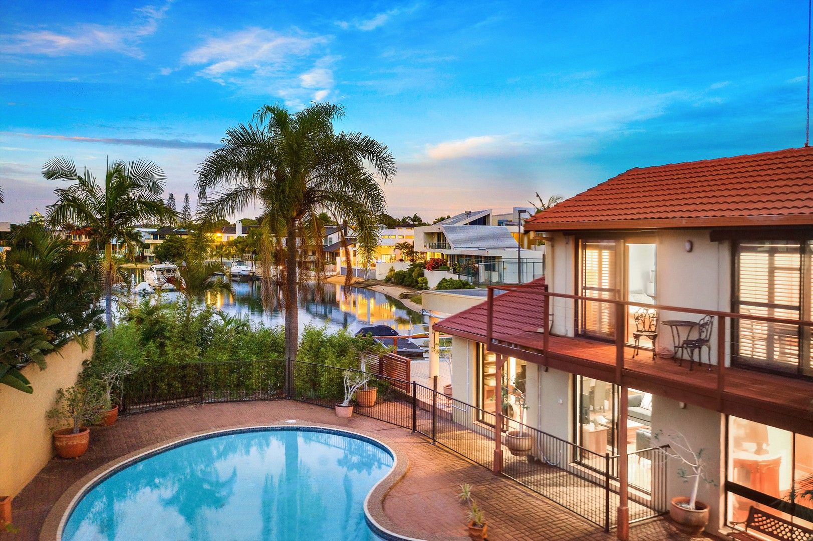 72 Commodore Drive, Paradise Waters QLD 4217, Image 0