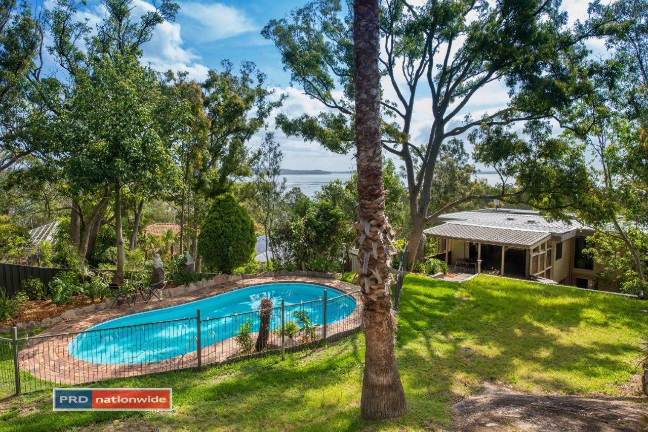 27 Upton Street, Soldiers Point NSW 2317, Image 0