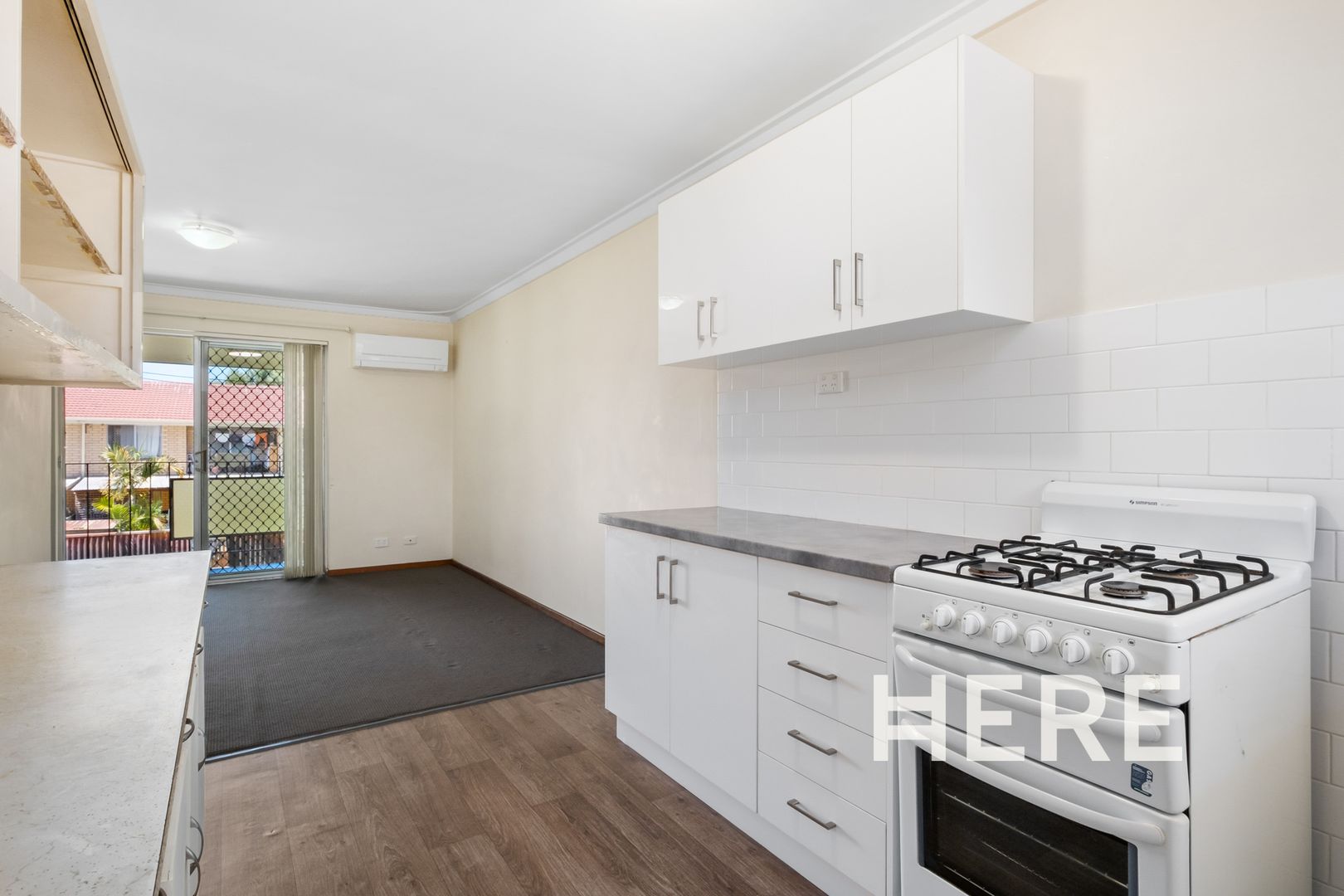 C29/305 Harborne Street, Glendalough WA 6016, Image 1