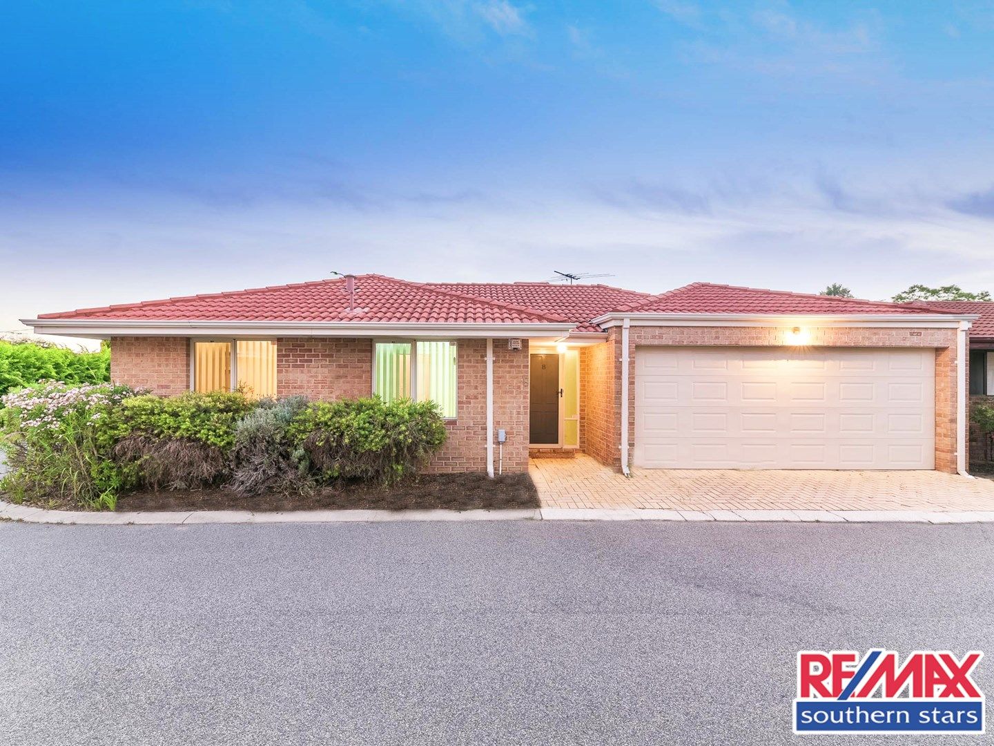 8/12 Kaliamba Court, Cannington WA 6107, Image 0