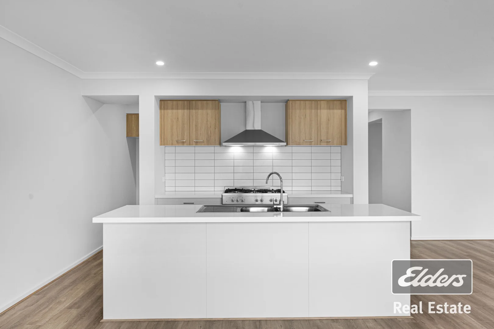 Additional image 8 of 33 Molesworth Crescent, Donnybrook VIC 3064