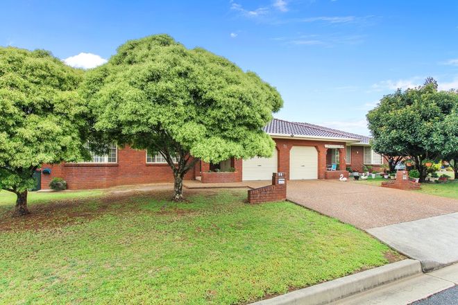 Picture of 1 & 2/31 Links Avenue, TAMWORTH NSW 2340