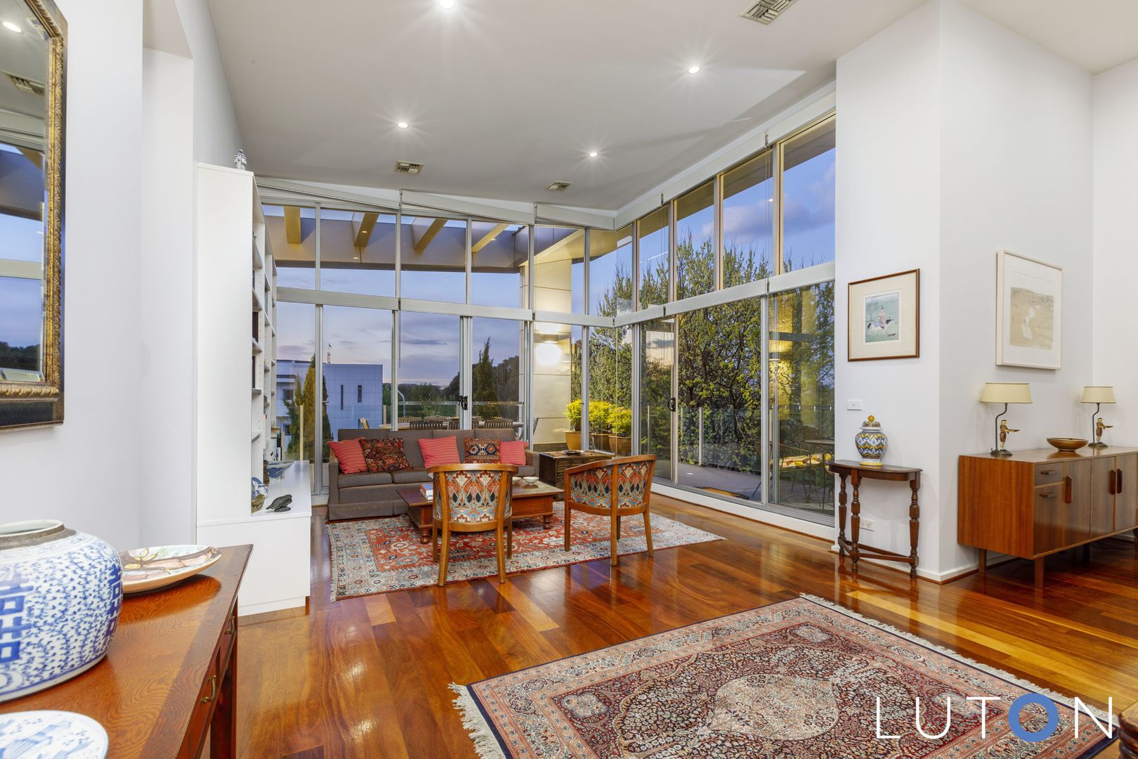 7/32 Canberra Avenue, Forrest ACT 2603, Image 2