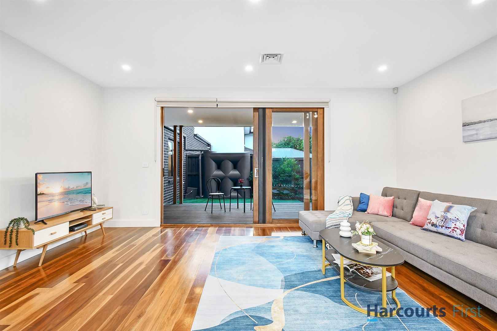 1/11 Webb Street, Burwood VIC 3125, Image 1